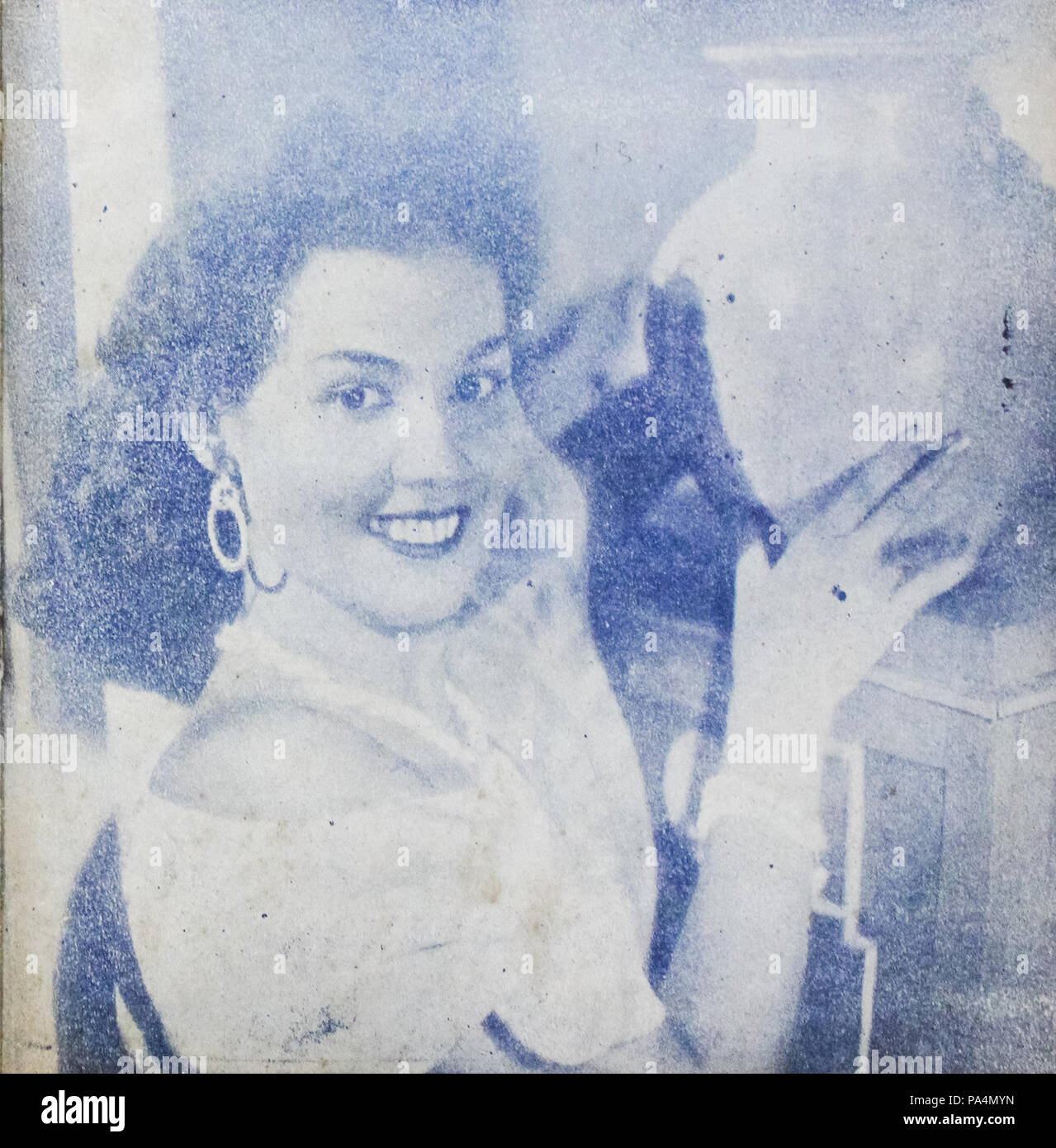 174 Mimi Mariani Dunia Film 1 Apr 1955 p1 Foto Stock