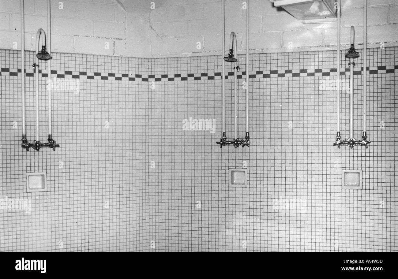 226 Salle des douches Alcan Shawinigan Foto Stock