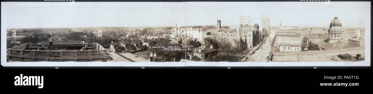 207 Birds Eye view, Charlotte, N.C., guardando a nord, mostrando il Camp Greene a sinistra sullo sfondo LCCN2007662522 Foto Stock