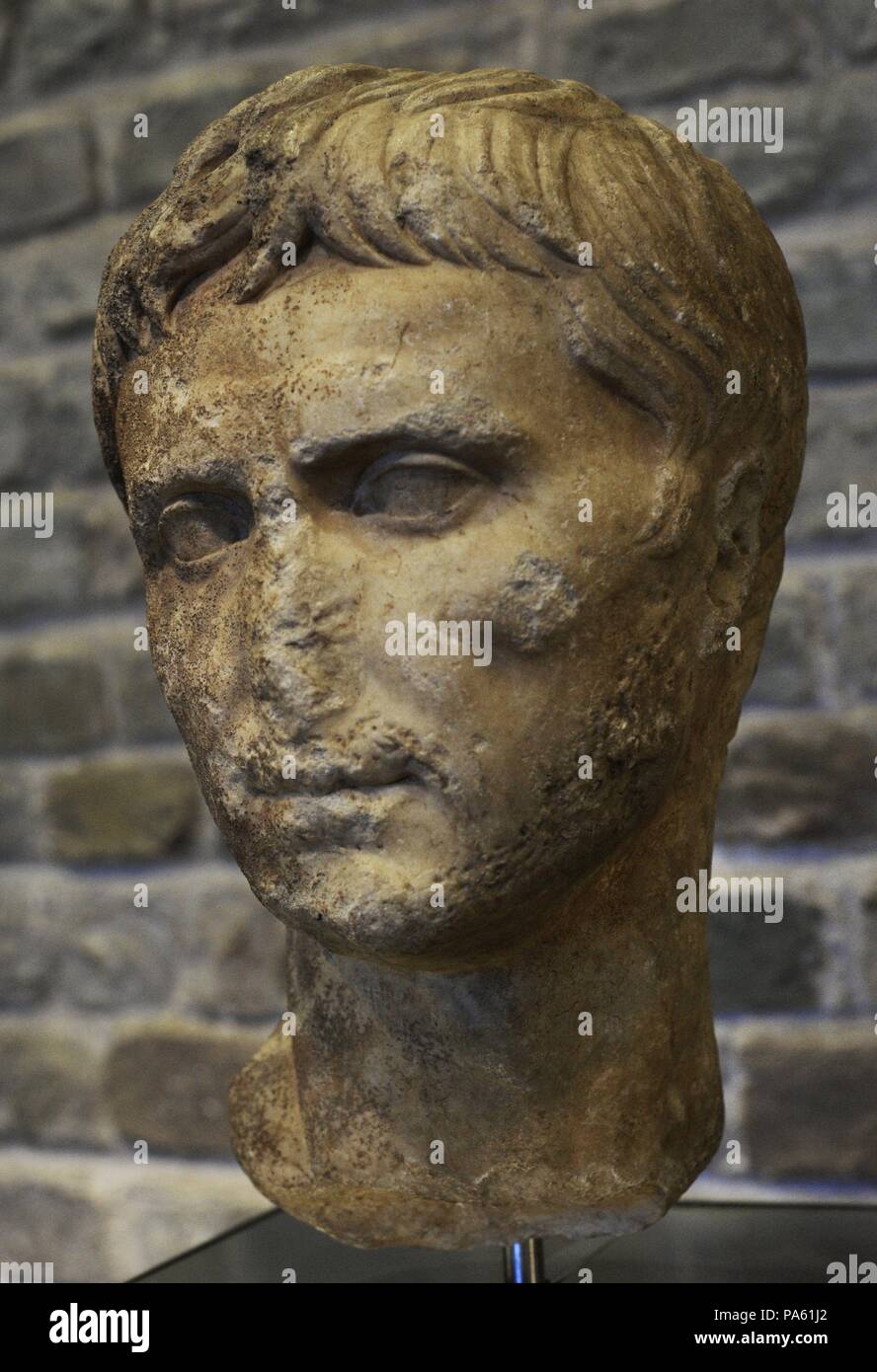 Augusto (Caio Giulio Cesare Ottaviano) (63 BC-14 AD). Imperatore romano. Ritratto di Primaporta tipo. La barba è stato aggiunto nella tarda antichità. 1 ° secolo, rimaneggiata tra il III e il IV secolo. Museo Roman-Germanic. Colonia. Germania. Foto Stock