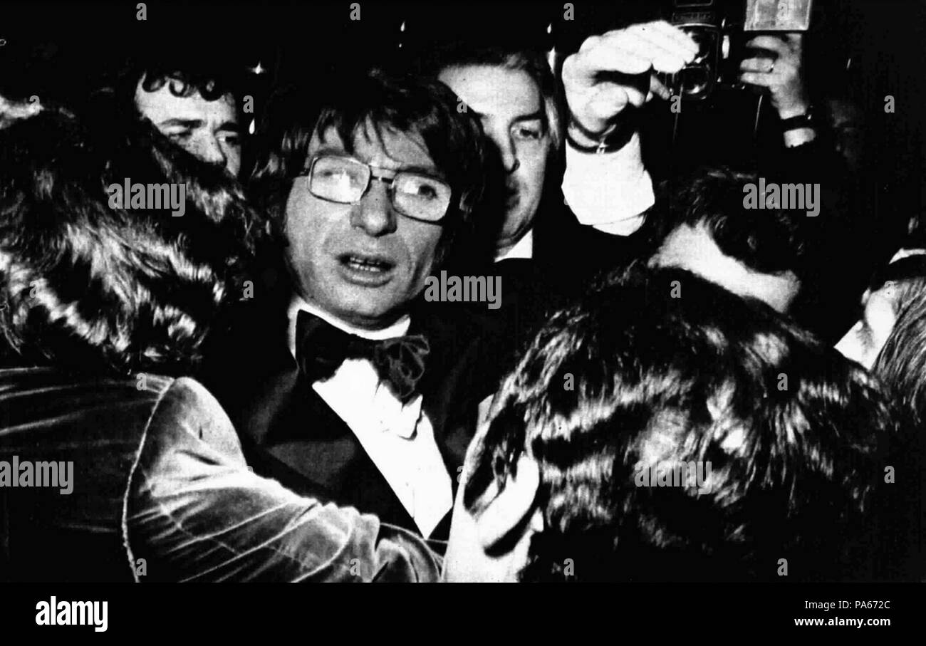 183 Nicola Di Bari ha proclamato vincitore di Canzonissima '71 Foto Stock