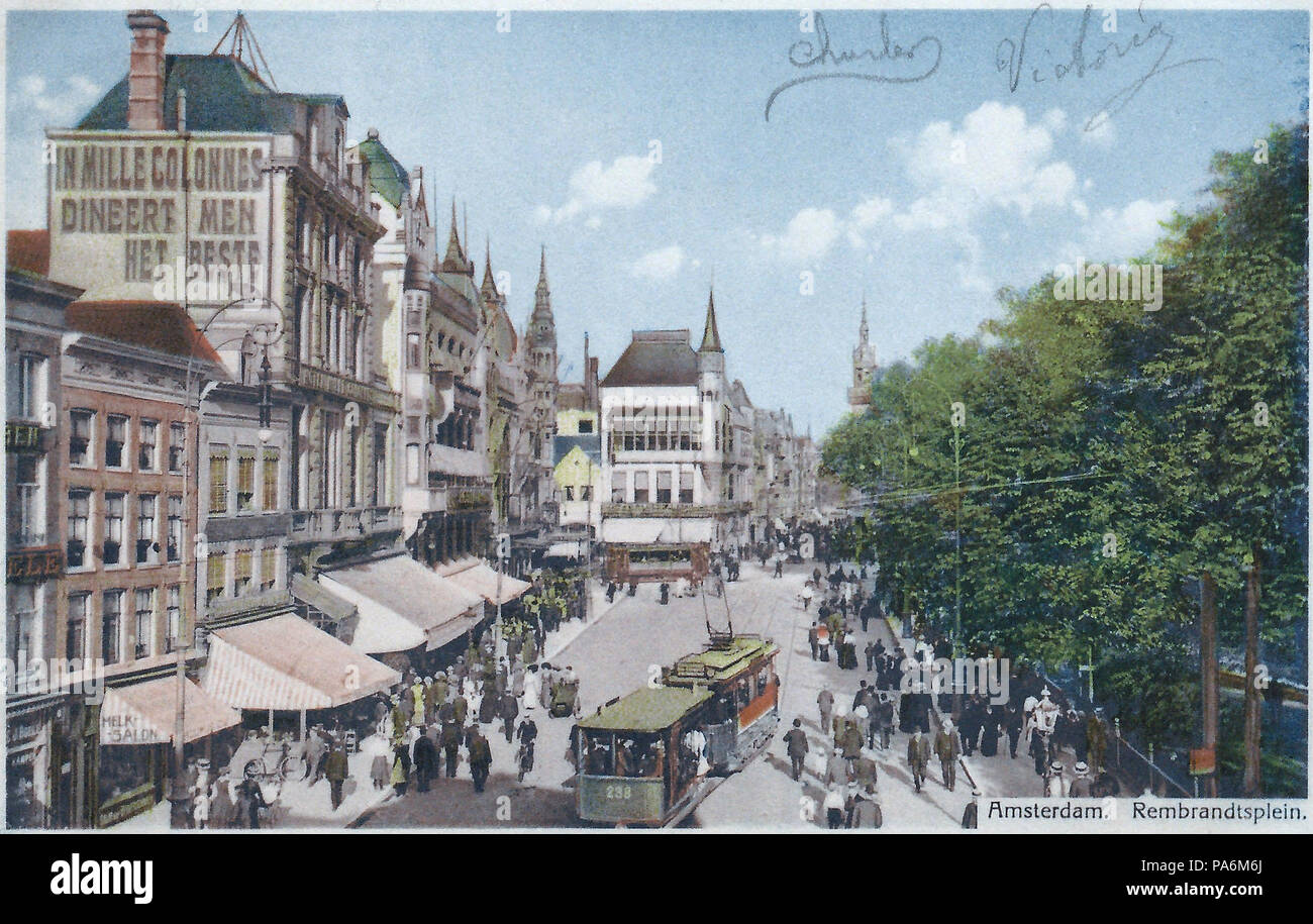 . Nederlands: Briefkaart van het Rembrandtplein di Amsterdam. De achterkant van de briefkaart heeft de verkeerde tekst. Pre WW I 126 Amsterdam Rembrandtplein Foto Stock