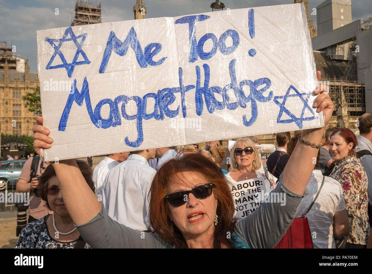 Londra, Regno Unito. Il 19 luglio 2018. La dimostrazione in piazza del Parlamento contro le presunte questioni del partito laburista di antisemitismo da parte dei membri della comunità ebraica organizzata dalla campagna contro l' antisemitismo (CAA). Credito: Guy Corbishley/Alamy Live News Foto Stock