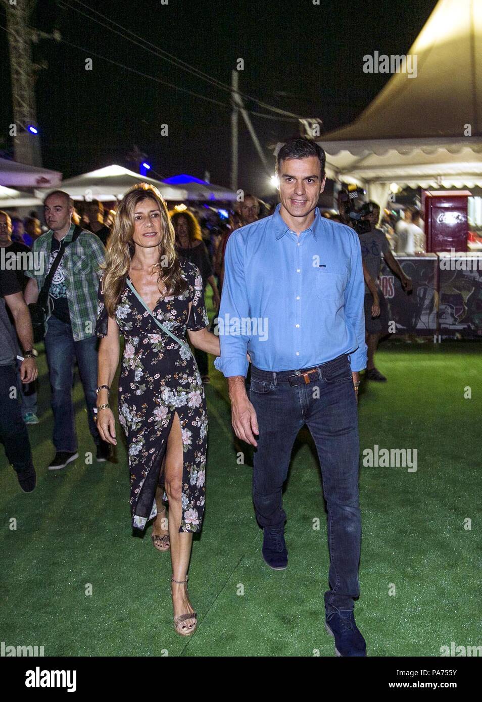 Il presidente di Spagna, Pedro Sanchez, assiste a sorpresa, con sua moglie Begoña Gomez, al concerto di The Killers presso il festival di Benicassim fib (2018) Benicassim, Castellon, Spagna Venerdì, 20 luglio 2018 Carnero / 692 / Cordon premere Foto Stock