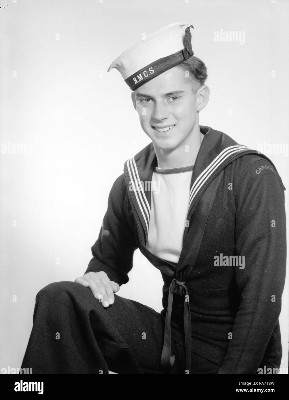 11 A.C. Inverno - Stoker in seconda classe in uniforme H.M.C.S. 1944 Foto Stock