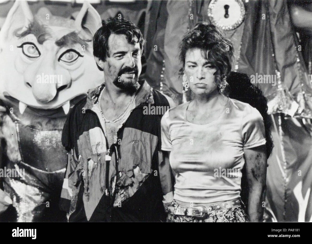 45 Il capitano Nuke e il bombardiere Boys - Joe Mantegna e Joanna Pacula (un film ancora) Foto Stock