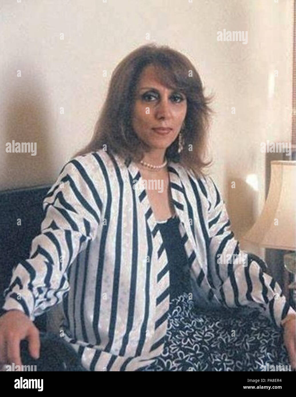 78 Fairuz nella sua casa Raouche Beirut - 1987 Foto Stock