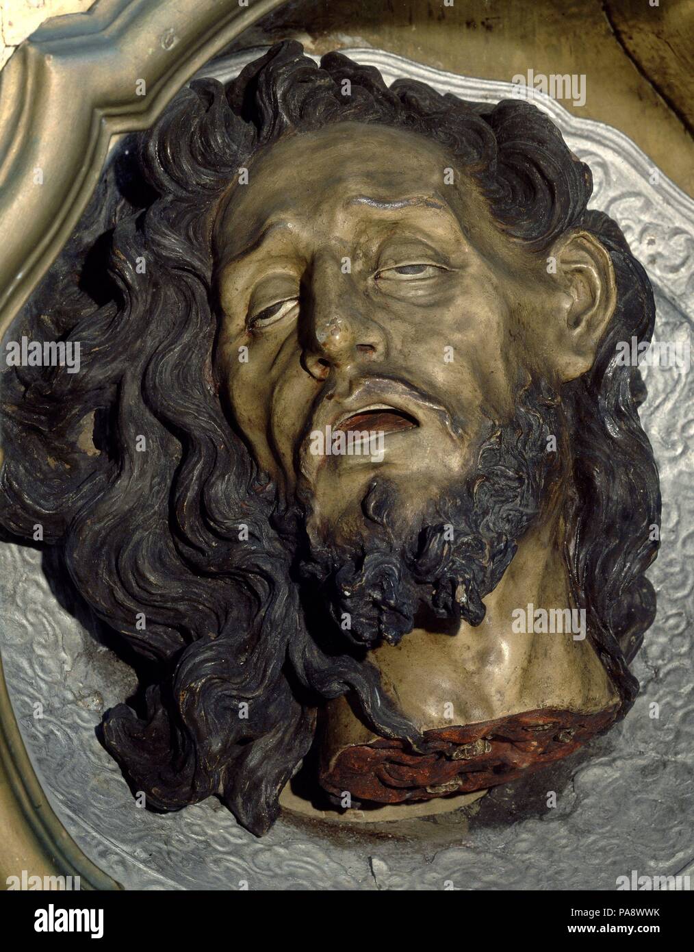 CABEZA DE SAN JUAN BAUTISTA - SIGLO XVIII - policromato di terracotta. Autore: Torcuato Ruiz del Peral (1708-1773). Posizione: Iglesia de San Felipe Neri, CADIZ, Spagna. Foto Stock