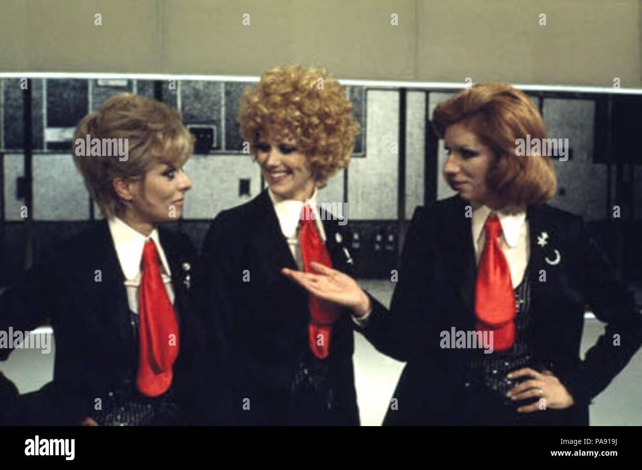 128 Iva Zanicchi, Sandra Mondaini, Minnie Minoprio 1972 Foto Stock