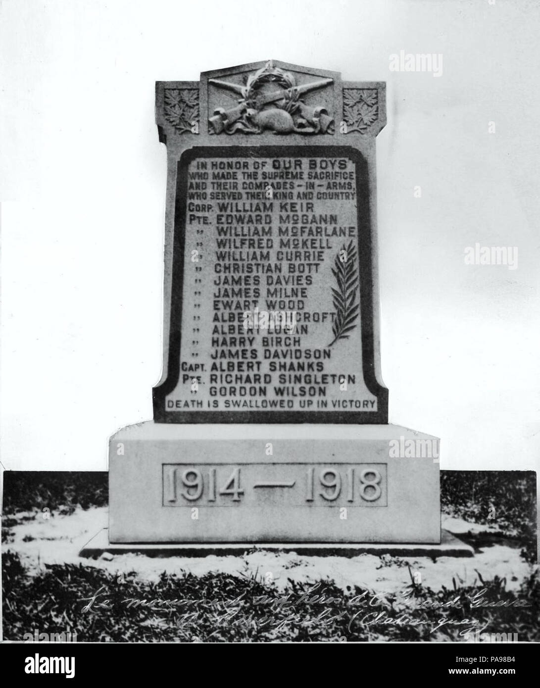 155 Le monument aux heros de la Grande Guerre un Riverfield Chateauguay Foto Stock