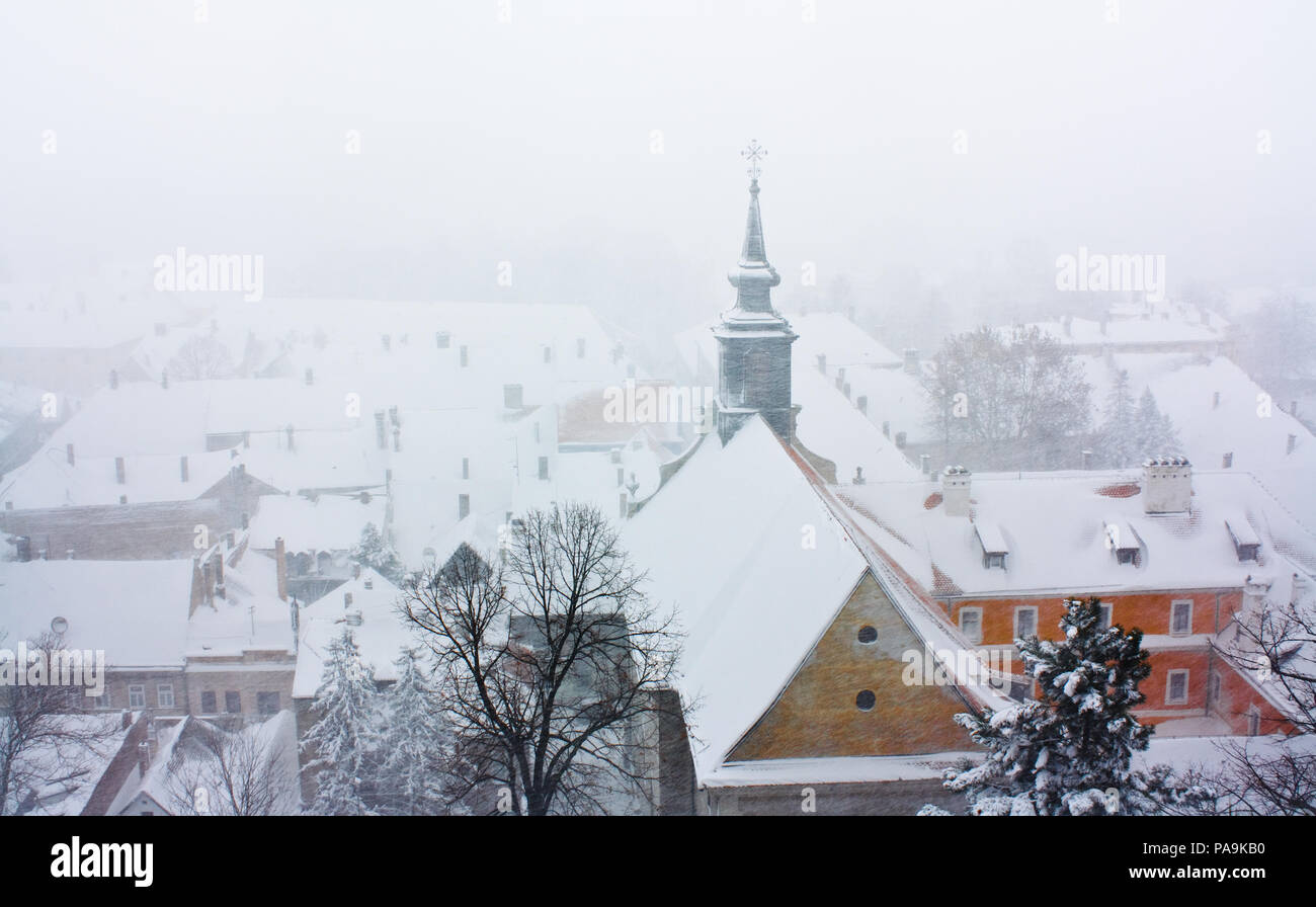Innevamento invernale paesaggio di Petrovaradin cittadina barocca Foto Stock