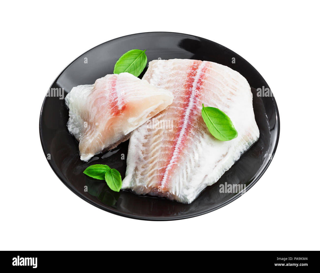 Filetto di pesce di pangasius isolato su sfondo bianco con tracciato di ritaglio Foto Stock