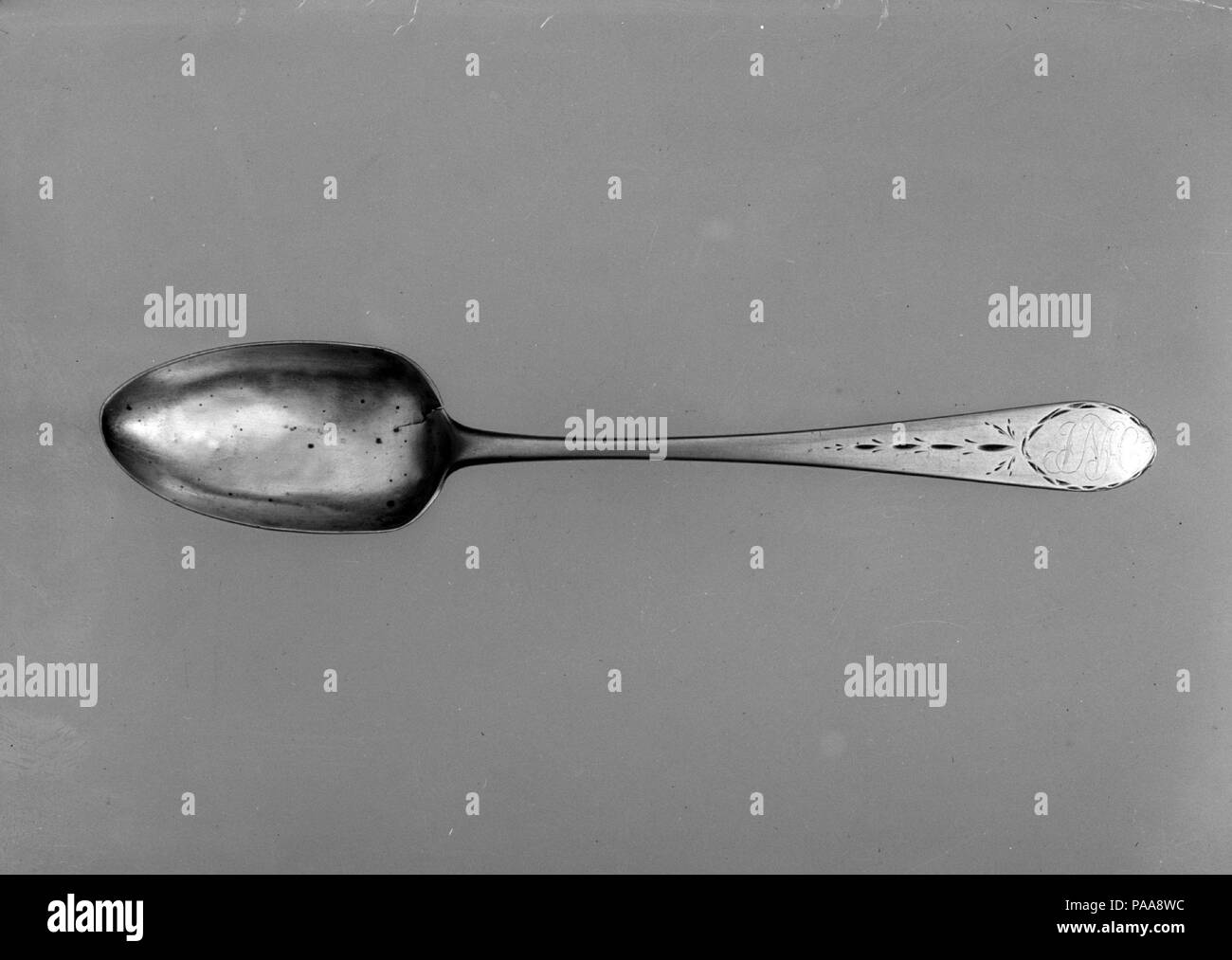 Cucchiaio da tavola. Cultura: American. Dimensioni: L. 9 1/8 in. (23,2 cm). Autore: Teunis Denise Dubois (1773-1843). Data: ca. 1797. Museo: Metropolitan Museum of Art di New York, Stati Uniti d'America. Foto Stock