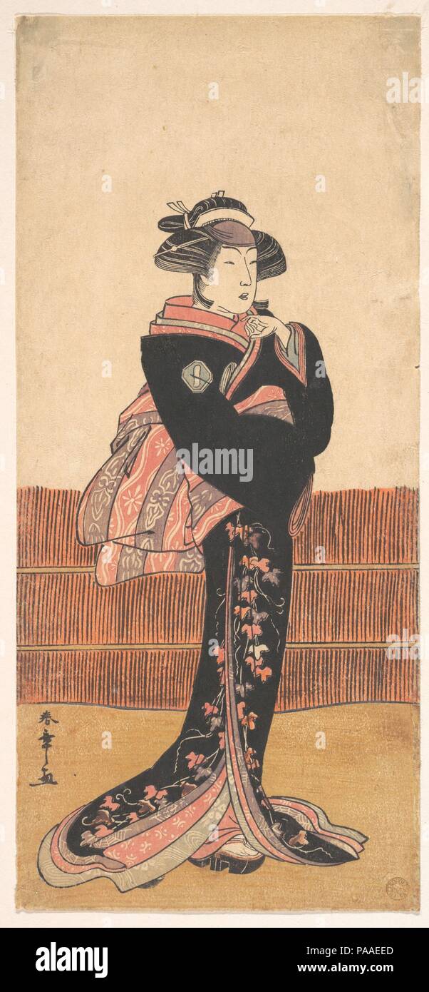 Il terzo Azuma Tozo come una donna in kimono nero. Artista: Katsukawa Shunsho (giapponese, 1726-1792). Cultura: il Giappone. Dimensioni: 12 5/8 x 5 2/3 in. (32,1 x 14,4 cm). Data: probabilmente 1782. Museo: Metropolitan Museum of Art di New York, Stati Uniti d'America. Foto Stock