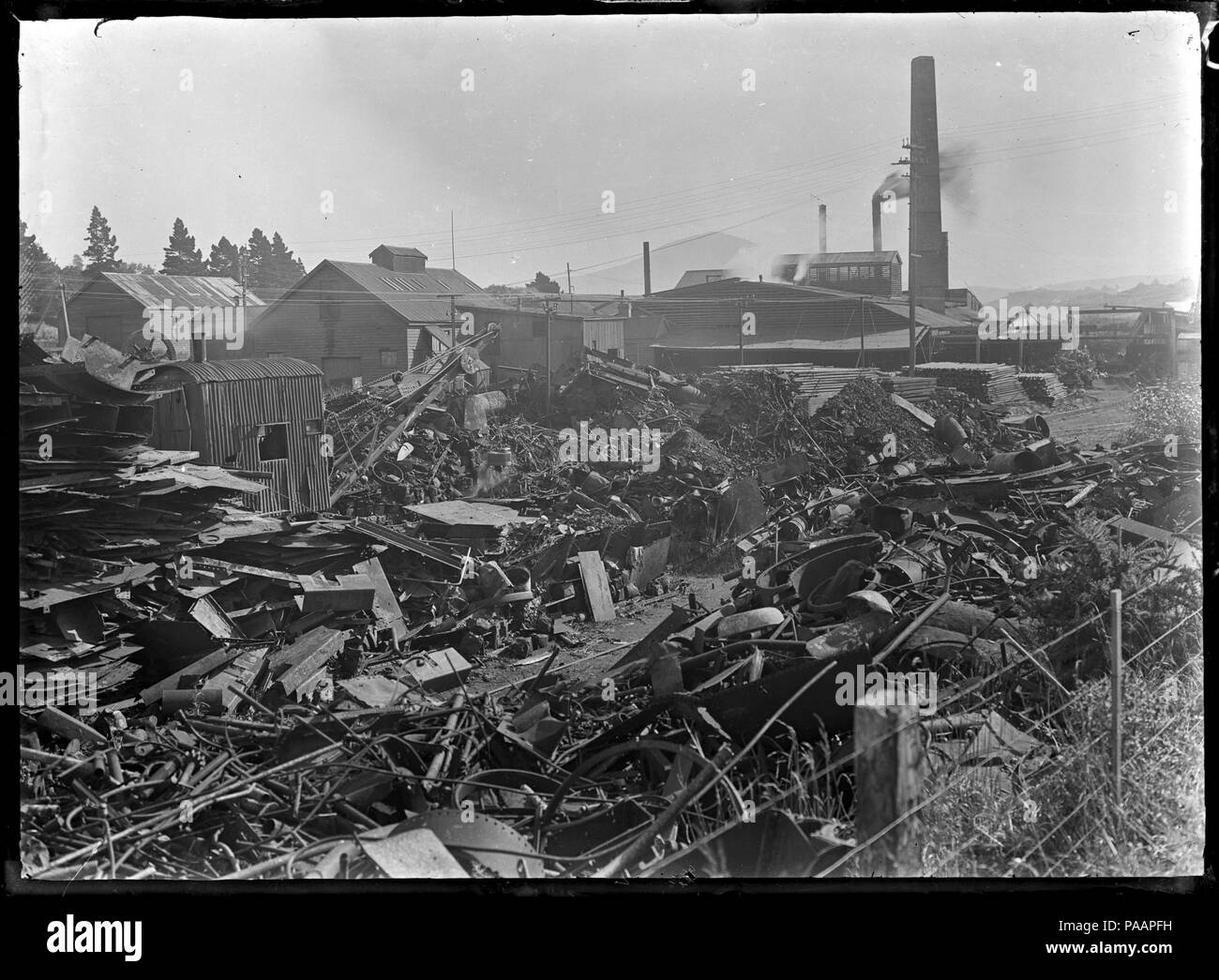 230 Rottami di metallo al di Burnside mulini di ferro, Dunedin. ATLIB 294035 Foto Stock