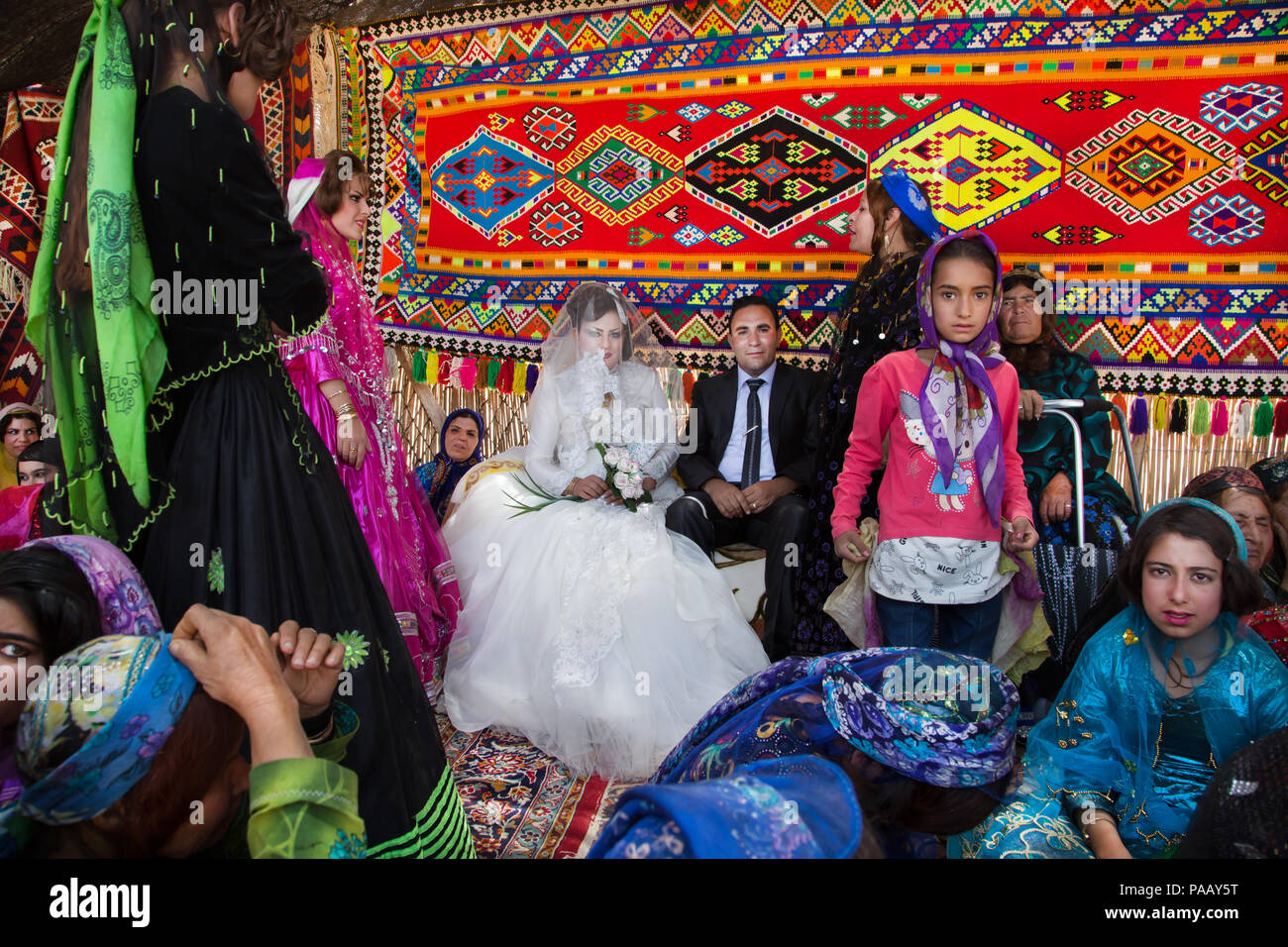 Qashqai tradizionale cerimonia di nozze popolo nomade, Iran Foto Stock