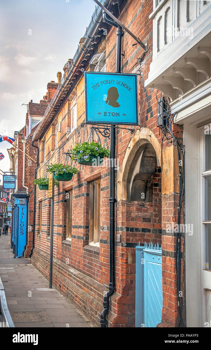 Eton Porny Windsor chiesa di Inghilterra prima scuola è un molto singolare scuola mainstream, immerso nella storia di partenza con il nostro fondatore Mark Anthony Porny Foto Stock