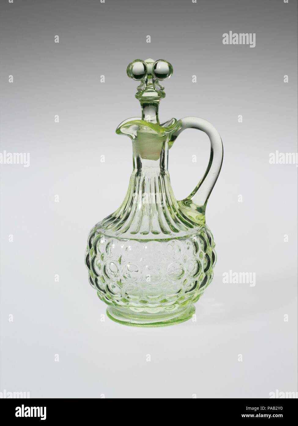 Ampolla. Cultura: American. Dimensioni: H. 6 1/2 in. (16,5 cm). Autore: Adams e società. Data: 1870-90. Museo: Metropolitan Museum of Art di New York, Stati Uniti d'America. Foto Stock