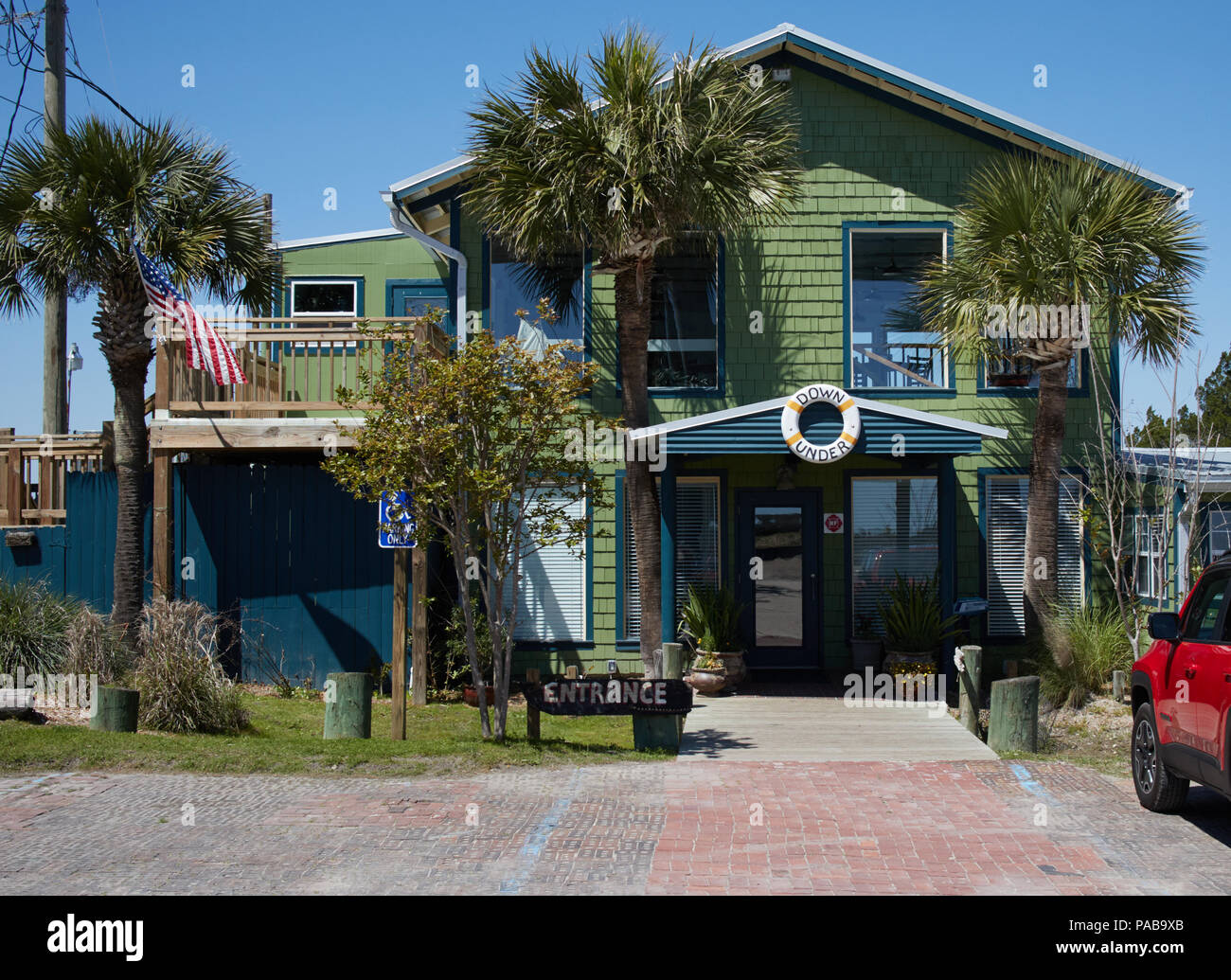 Verso il basso sotto il ristorante in Fernandina Beach, Florida Foto Stock