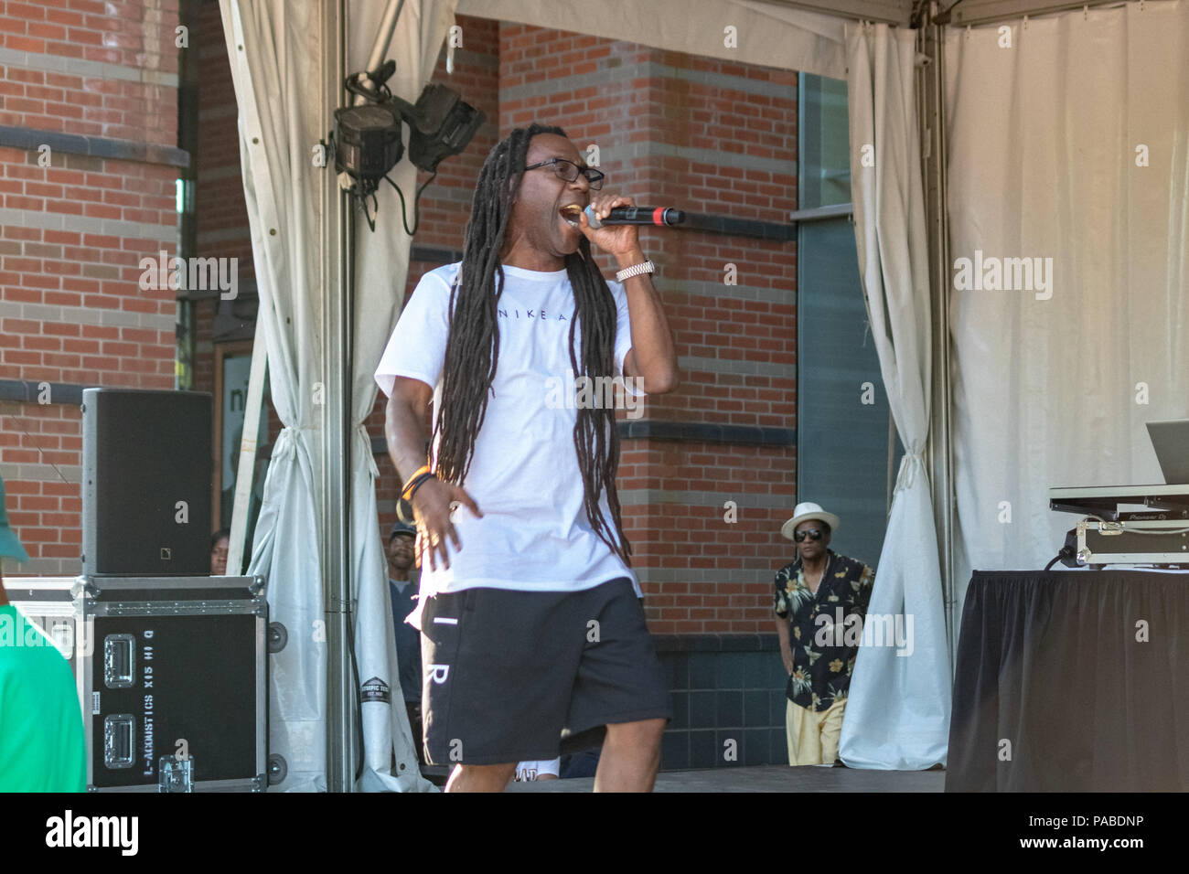 BUSY BEE HOSTING EPMD CONCERTO PRESSO NJ PAC Luglio 19,2018 Foto Stock