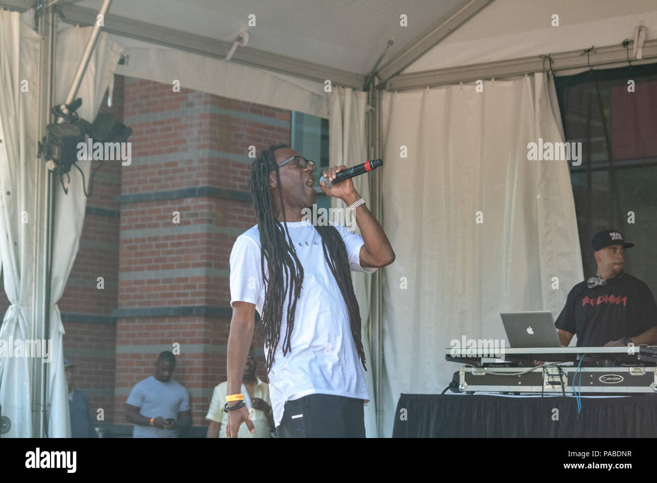 BUSY BEE HOSTING EPMD CONCERTO PRESSO NJ PAC Luglio 19,2018 Foto Stock