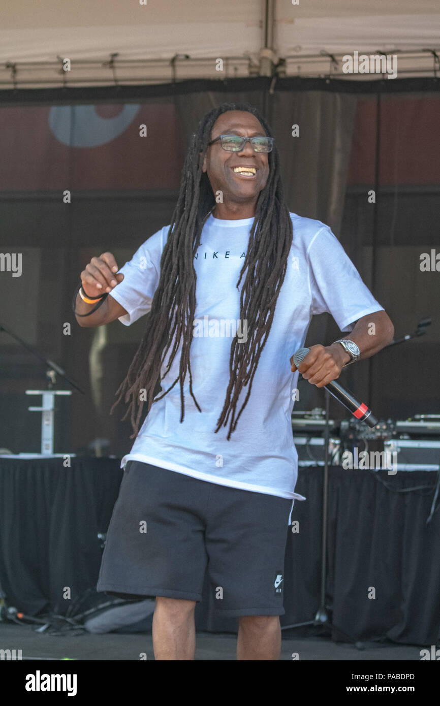 BUSY BEE HOSTING EPMD CONCERTO PRESSO NJ PAC Luglio 19,2018 Foto Stock