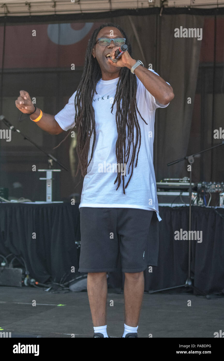 BUSY BEE HOSTING EPMD CONCERTO PRESSO NJ PAC Luglio 19,2018 Foto Stock