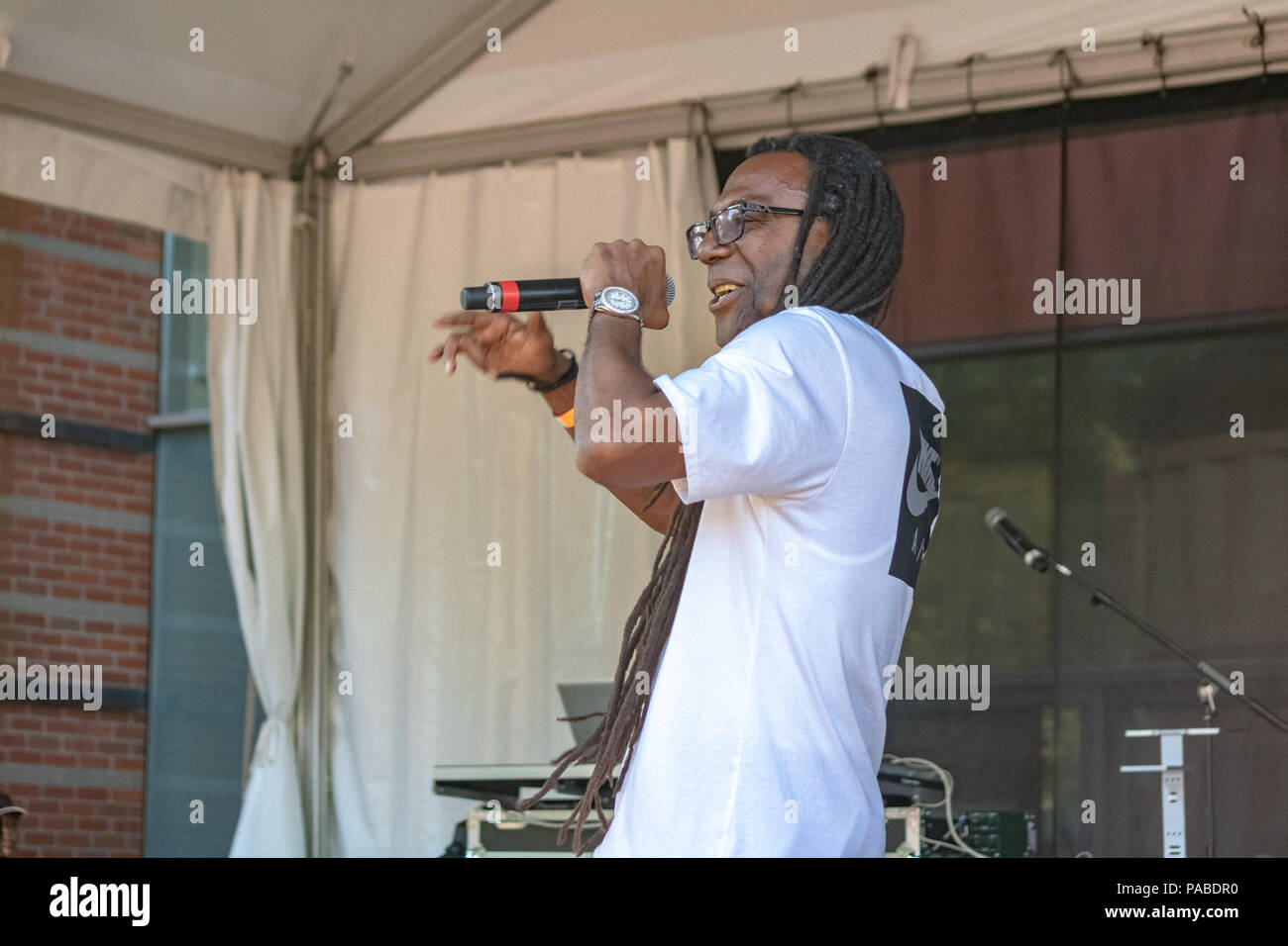 BUSY BEE HOSTING EPMD CONCERTO PRESSO NJ PAC Luglio 19,2018 Foto Stock