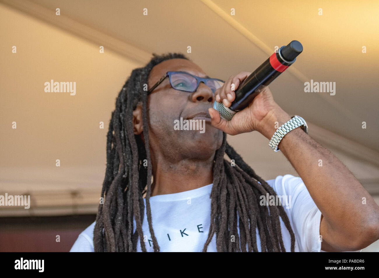 BUSY BEE HOSTING EPMD CONCERTO PRESSO NJ PAC Luglio 19,2018 Foto Stock