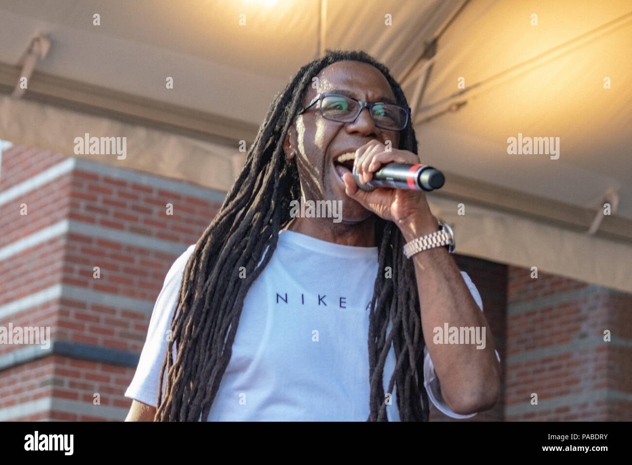 BUSY BEE HOSTING EPMD CONCERTO PRESSO NJ PAC Luglio 19,2018 Foto Stock