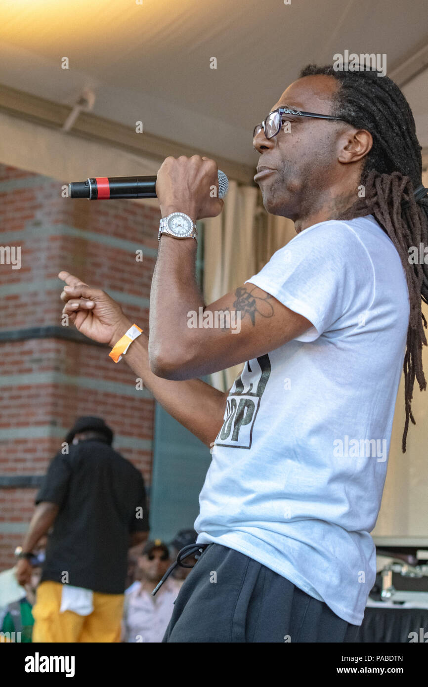 BUSY BEE HOSTING EPMD CONCERTO PRESSO NJ PAC Luglio 19,2018 Foto Stock