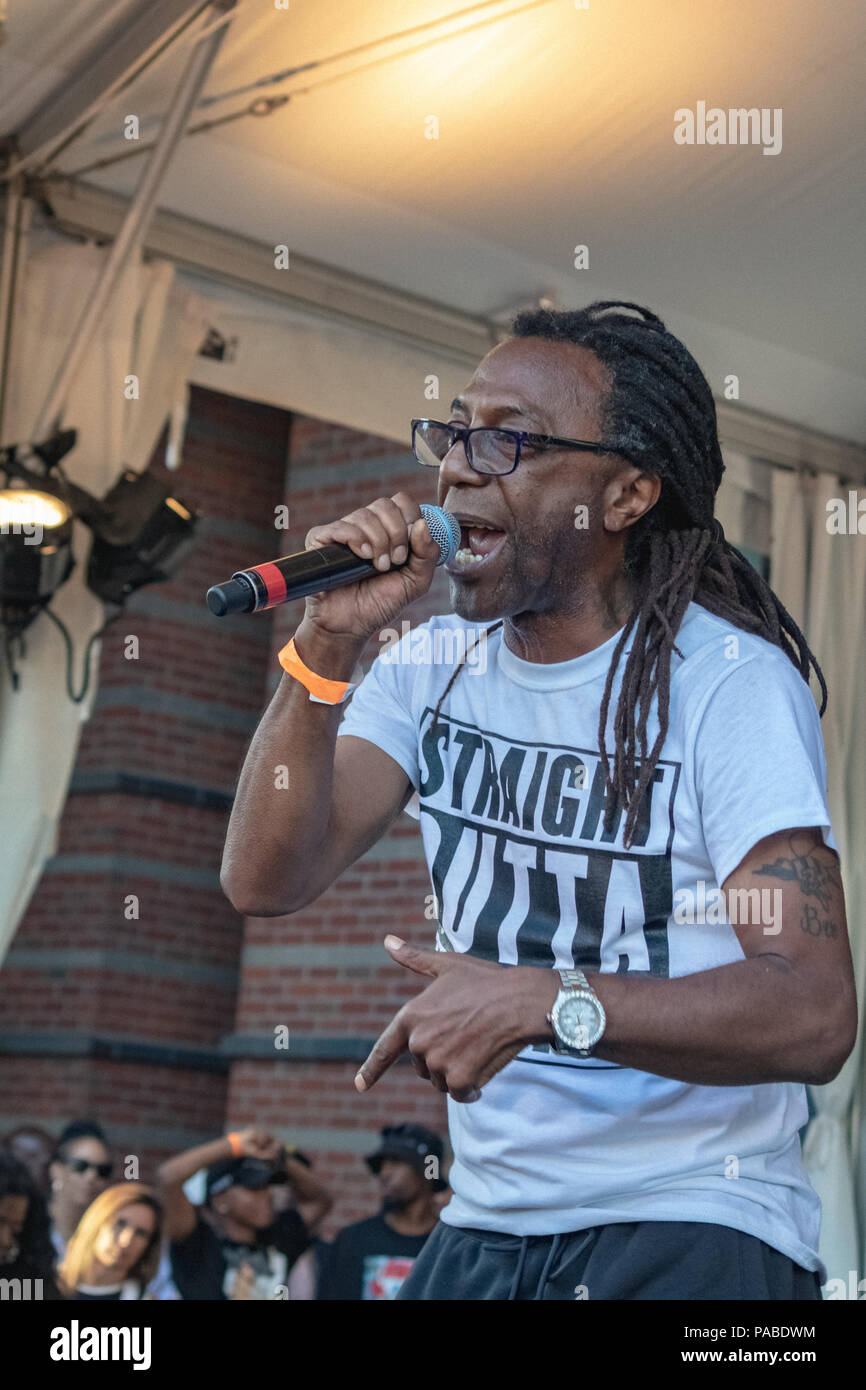 BUSY BEE HOSTING EPMD CONCERTO PRESSO NJ PAC Luglio 19,2018 Foto Stock