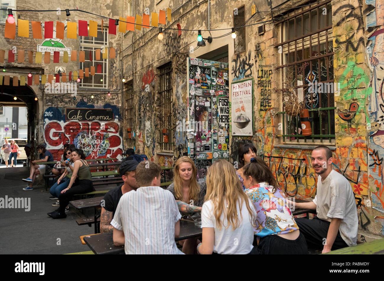 COURTYARD Hackesche Hofe BERLINO GERMANIA Foto Stock