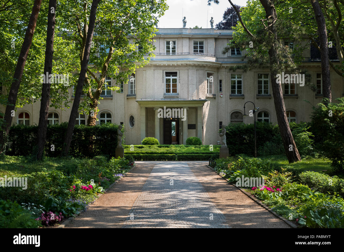 WANNSEE CONERENCE MUSEUM (1-20 -1942) VILLA MARLIER (1915) 56-58 AM GROSSEN WANNSEE BERLINO GERMANIA Foto Stock