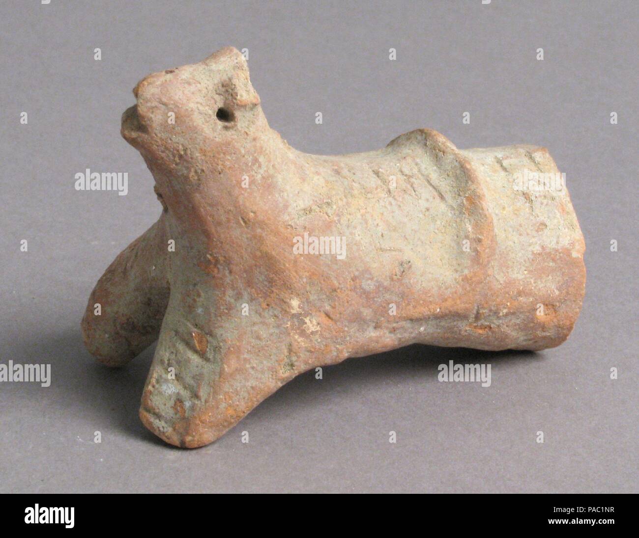 Animale. Cultura: copto. Dimensioni: complessivo: 2 9/16 x 3 7/16 x 1 9/16 in. (6,5 x 8,7 x 4 cm). Data: 4-VII secolo. Museo: Metropolitan Museum of Art di New York, Stati Uniti d'America. Foto Stock Animale. Cultura: copto. Dimensioni: complessivo: 2 9/16 x 3 7/16 x 1 9/16 in. (6,5 x 8,7 x 4 cm). Data: 4-VII secolo. Museo: Metropolitan Museum of Art di New York, Stati Uniti d'America. Foto Stock