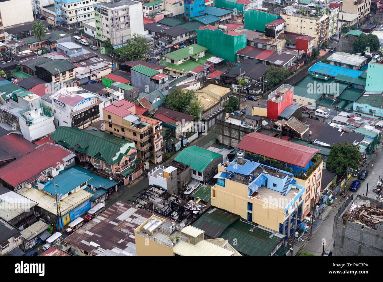 Vista dall'alto di edifici residenziali a Manila Foto Stock