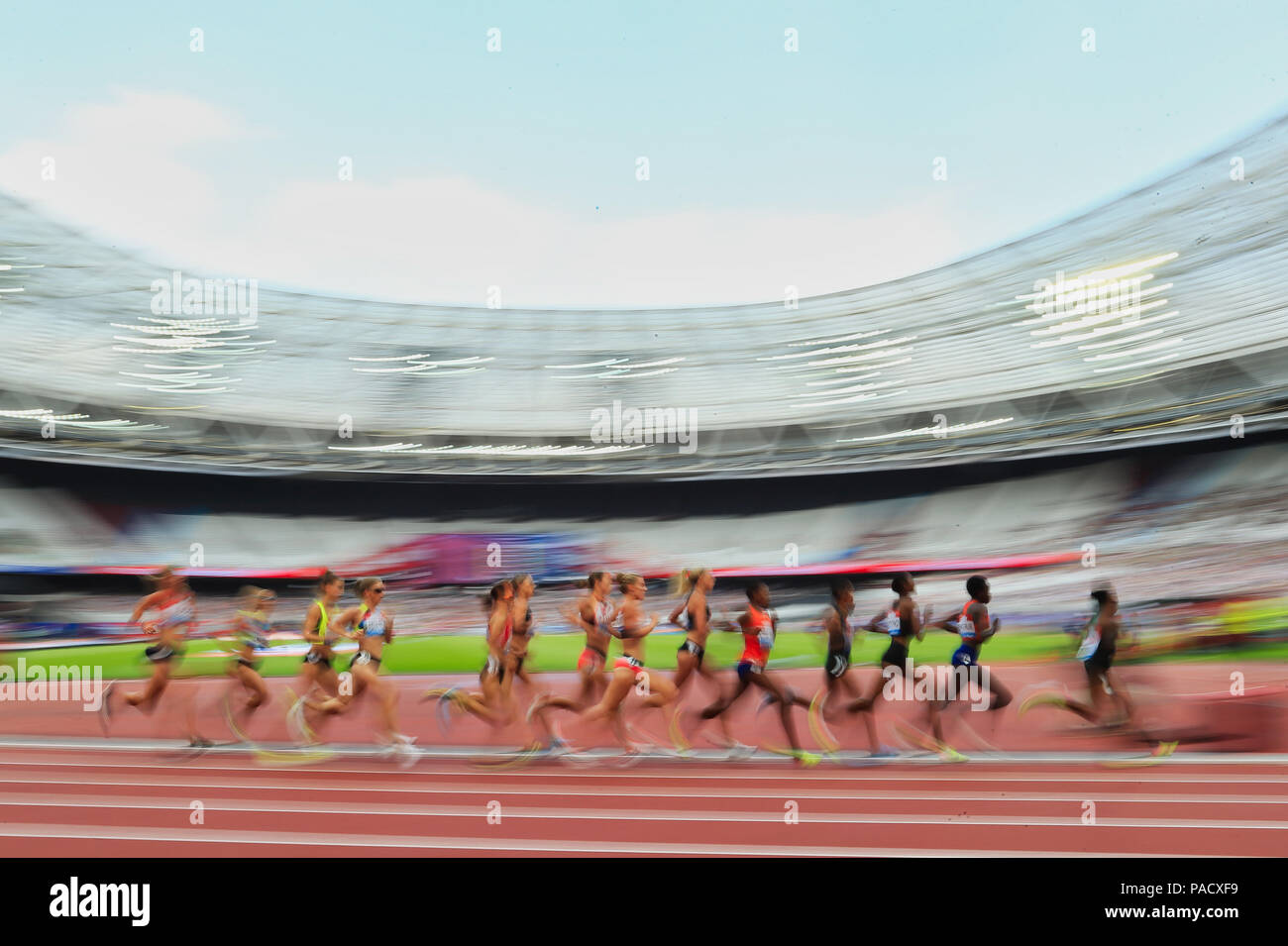 Lo stadio di Londra, Londra, Regno Unito. 21 Luglio, 2018. Diamond League atletica, giorno 1; la donna 300m raggiunge il giro finale di credito: Azione Sport Plus/Alamy Live News Foto Stock