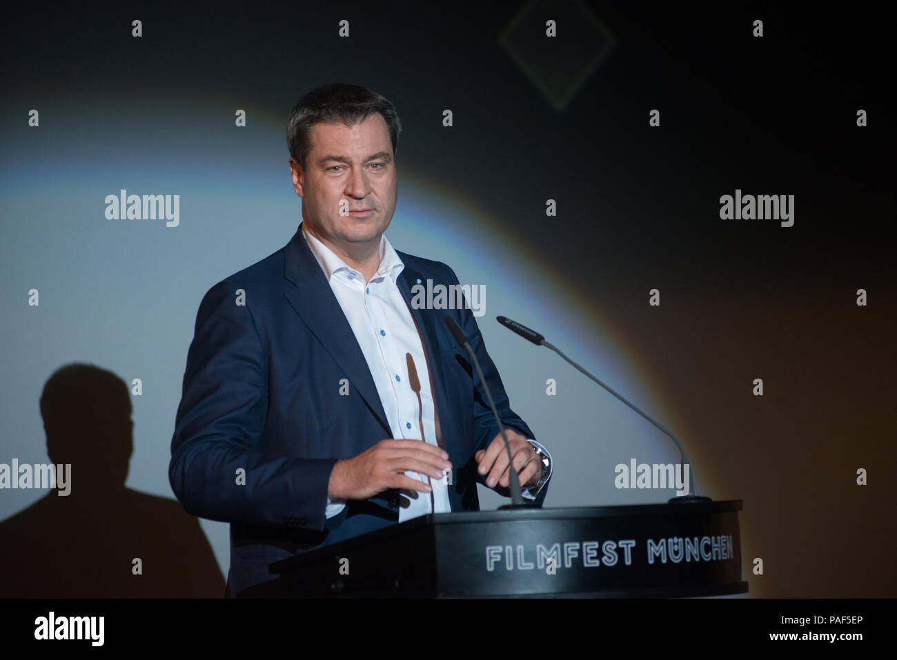 Ministerpräsident bavarese Dr. Markus Söder apre Filmfest München 2018 in Matthäser Filmpalast Foto Stock