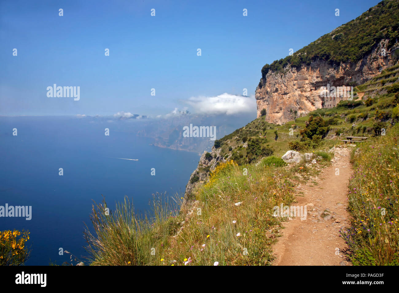 Vista della Costiera Amalfitana dalla Passeggiata degli dèi Foto Stock