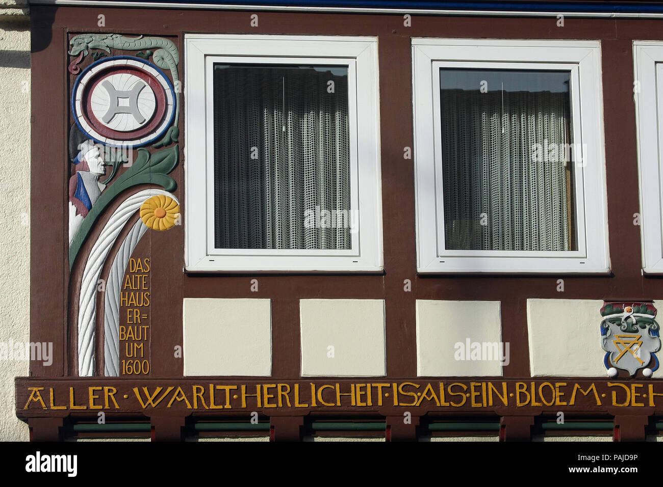 HAMELN, Germania - MARZO 07, 2009: dettagli di una casa nel centro di Hameln, in Germania Foto Stock