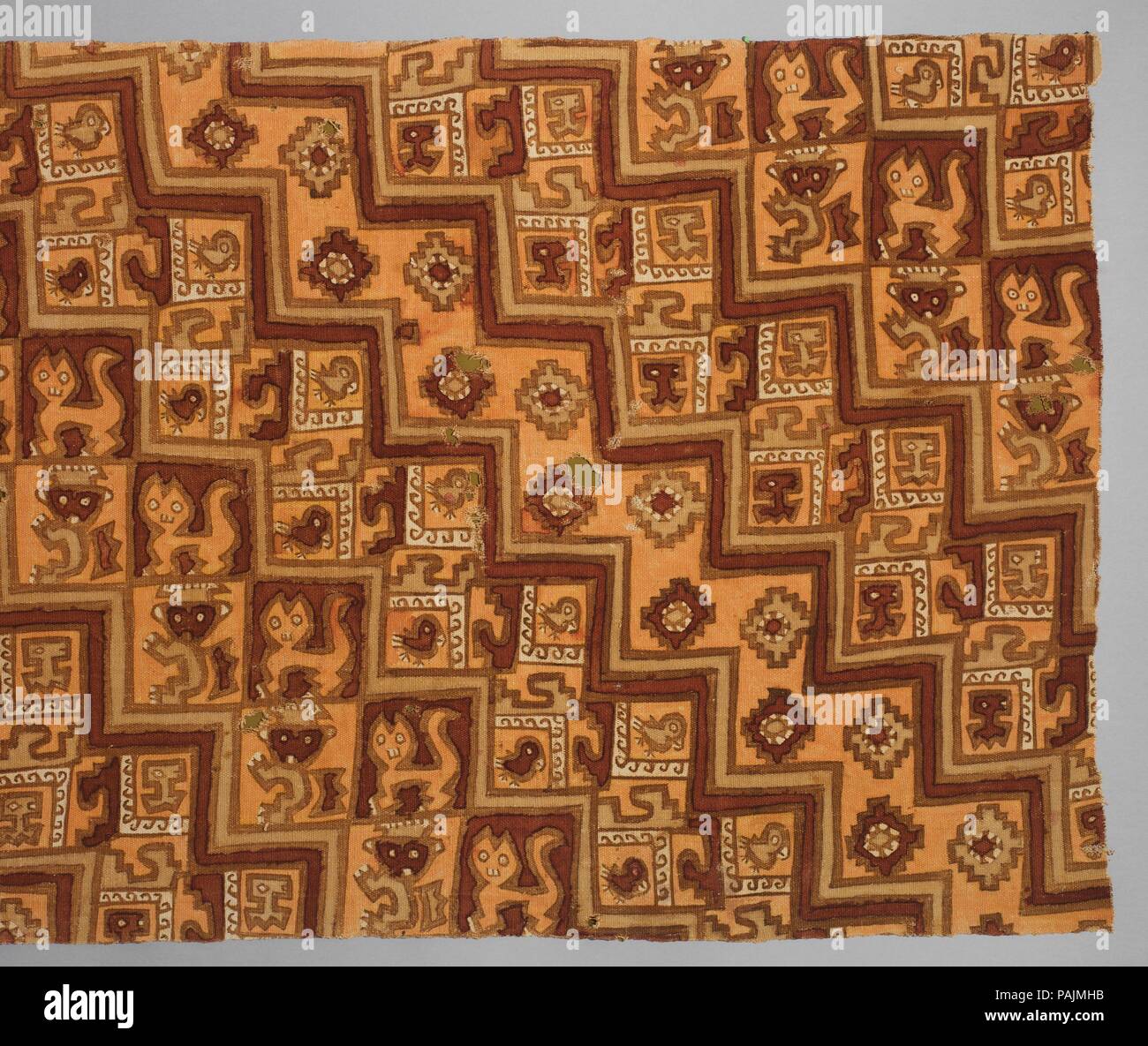 Pannello con figure. Cultura: Chancay. Dimensioni: 120 x 27 1/4 in. (304,8 x 69.22 cm). Data: XII-XIV secolo. Museo: Metropolitan Museum of Art di New York, Stati Uniti d'America. Foto Stock
