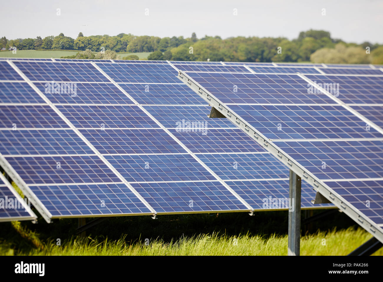 Resort costiero città Denbighshire, il Galles del nord. Storicamente Flintshire, Deeside parco solare Foto Stock