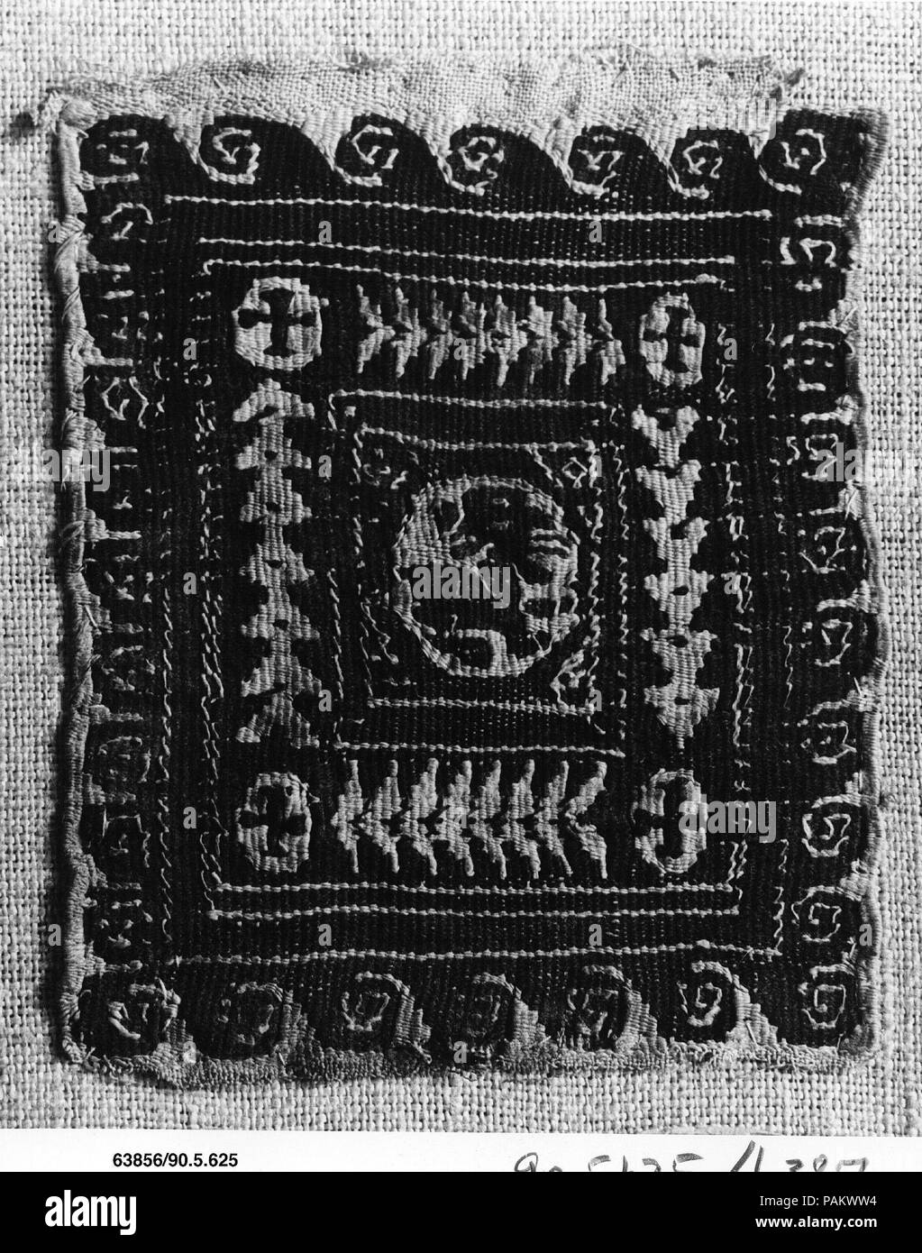 Frammento. Dimensioni: 3 13/16 in. alta 2 15/16 in. Ampia (9,7 cm di altezza 7,5 cm di larghezza). Data: 4° secolo. Museo: Metropolitan Museum of Art di New York, Stati Uniti d'America. Foto Stock