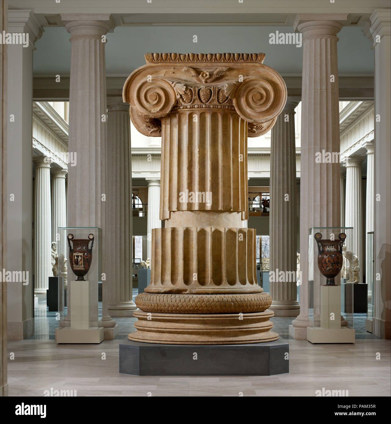 Colonna Di Marmo Dal Tempio Di Artemide A Sardi Cultura Greco Dimensioni H 142 1 8