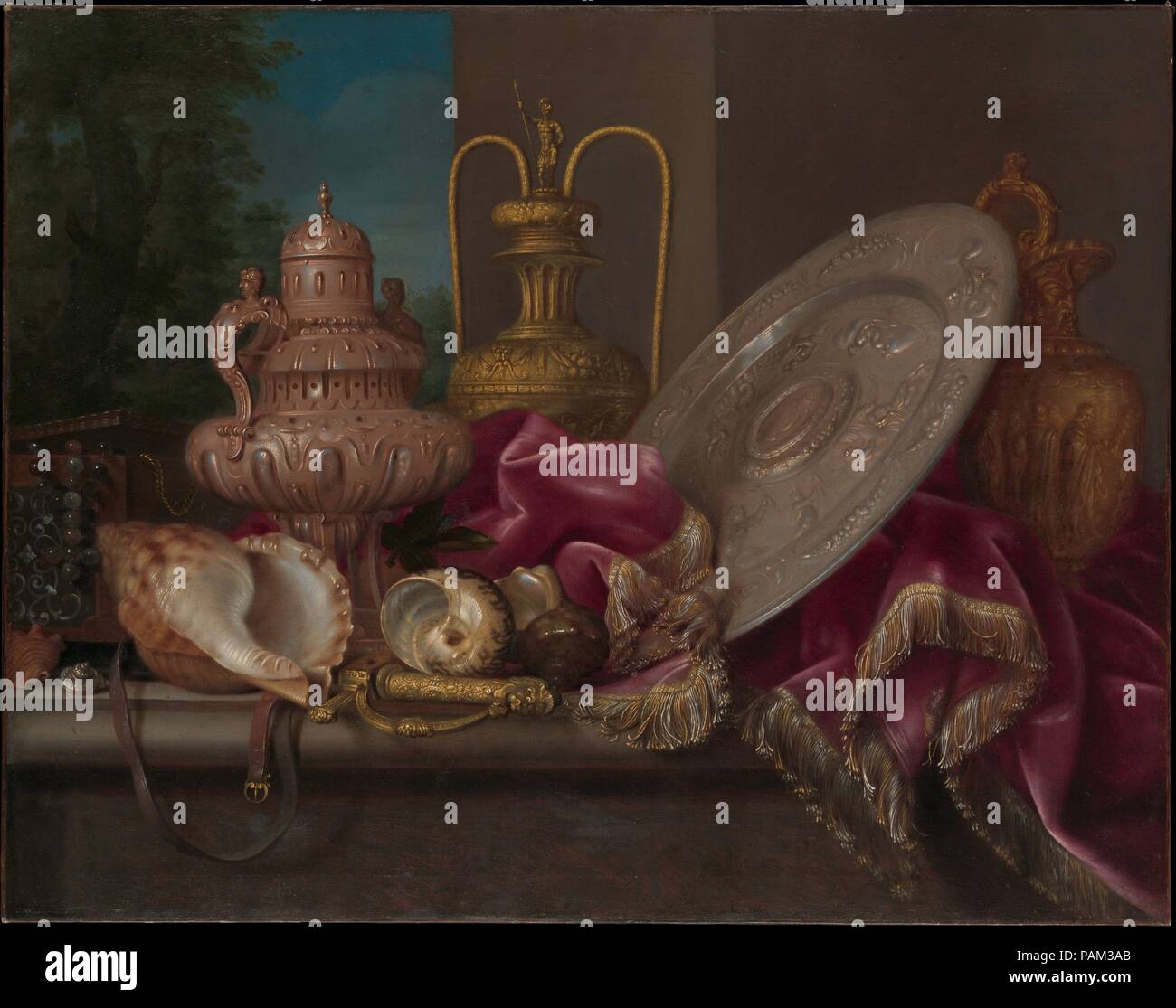 Ancora in vita con argento e oro piastra, conchiglie, e una spada. Artista: Meiffren Conte (francese, Marsiglia ca. 1630-1705 Marsiglia). Dimensioni: 40 × 50 3/4 in. (101,6 × 128,9 cm). Data: quarto trimestre del xvii secolo. Museo: Metropolitan Museum of Art di New York, Stati Uniti d'America. Foto Stock