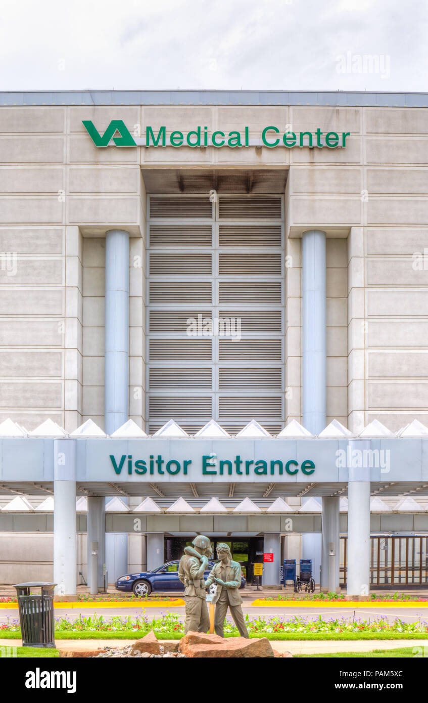 MINNEAPOLIS, MN/STATI UNITI D'America - 22 giugno 2014: il Minneapolis VA Medical Center. Foto Stock