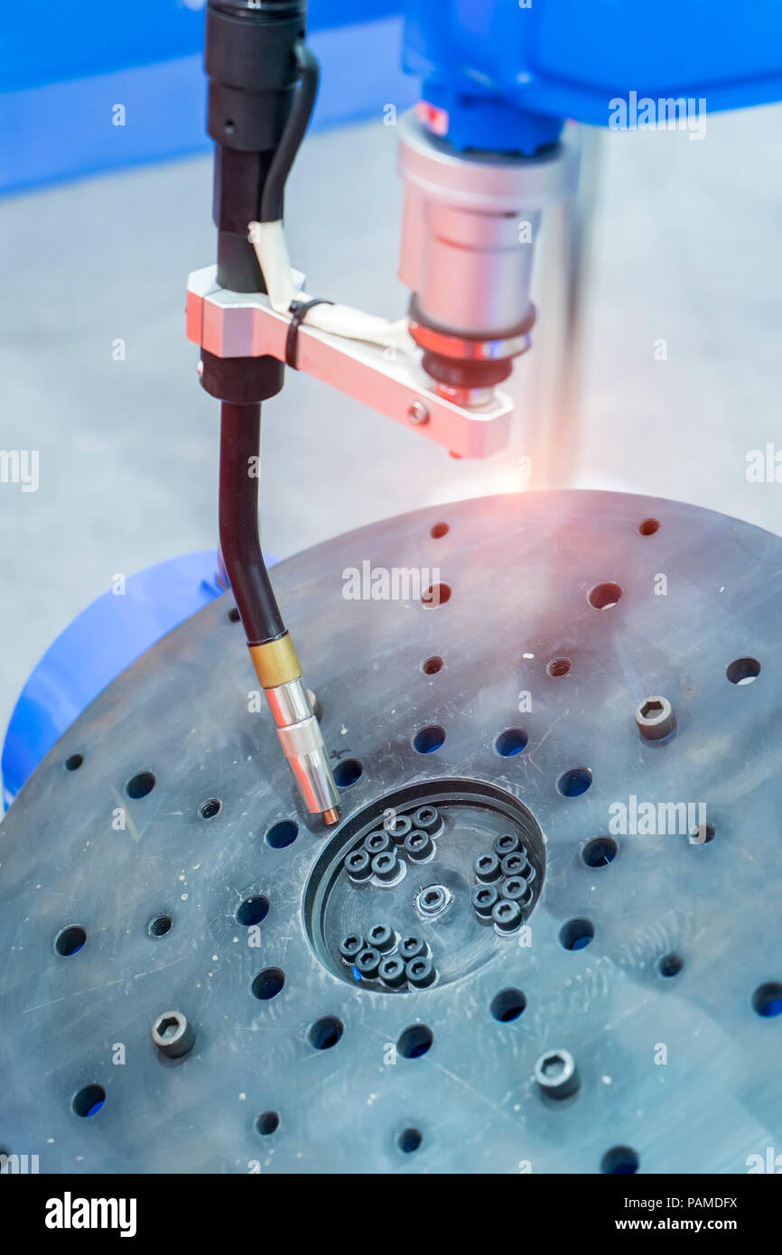 Robot di saldatura Foto Stock