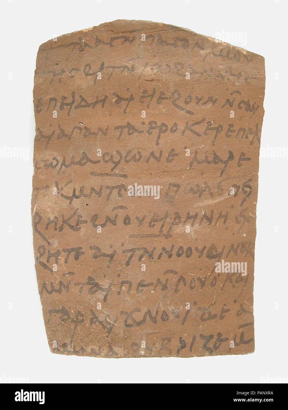 Ostrakon con una lettera di Giovanni a Mosè. Cultura: copto. Dimensioni: 2 15/16 x 4 3/16 in. (7,5 x 10,7 cm). Data: 600. Museo: Metropolitan Museum of Art di New York, Stati Uniti d'America. Foto Stock