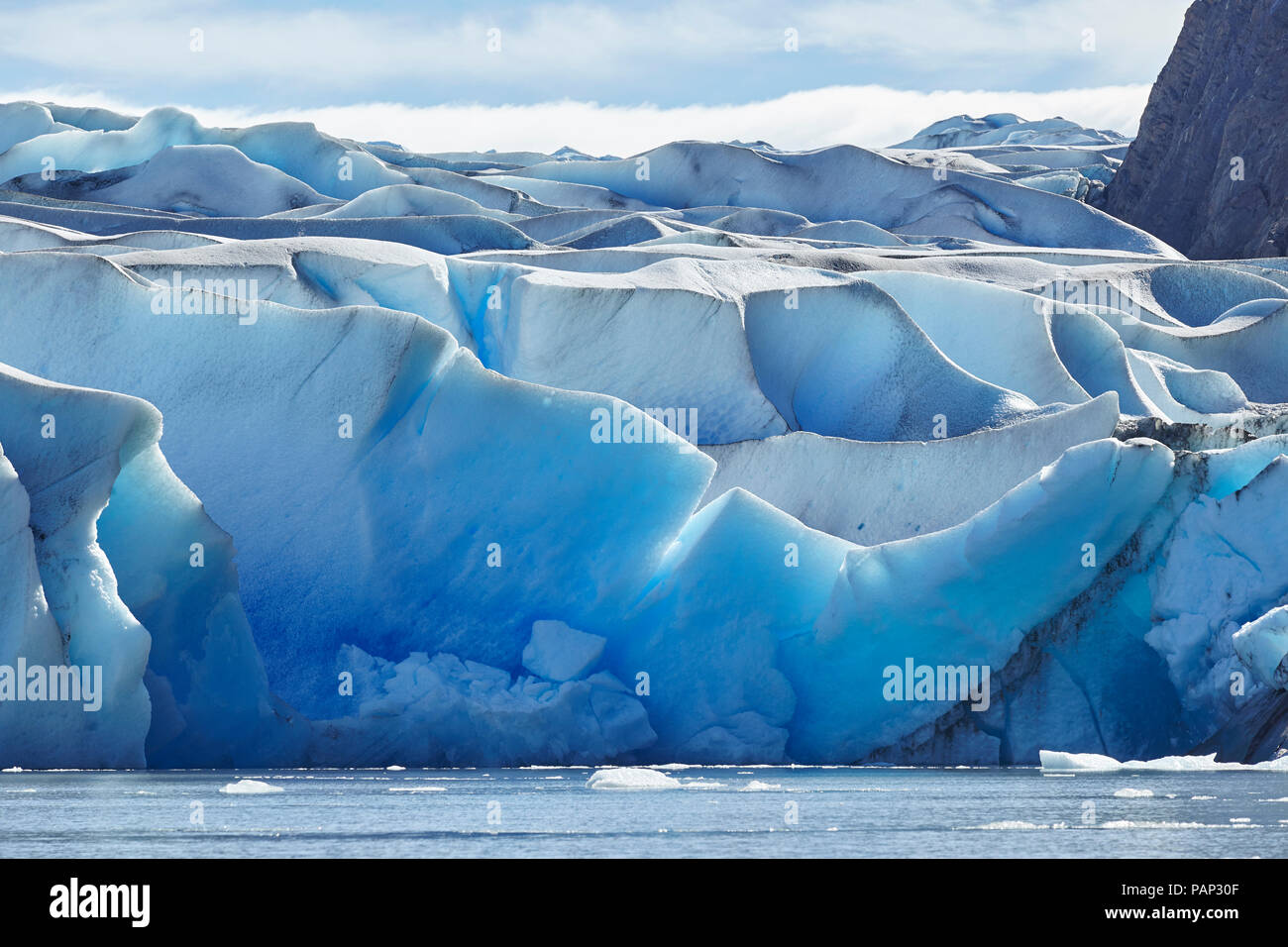 America del Sud, il Cile, il Parco Nazionale di Torres del Paine ghiacciaio Grey al lago Grey Foto Stock