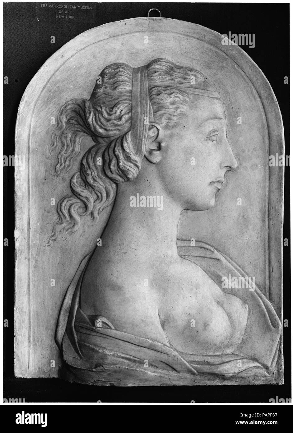 Ritratto di una ragazza. Cultura: Italiano. Dimensioni: 18 x 13 1/2 in. (45,7 x 34,3 cm). Data: XV secolo (?). Museo: Metropolitan Museum of Art di New York, Stati Uniti d'America. Foto Stock